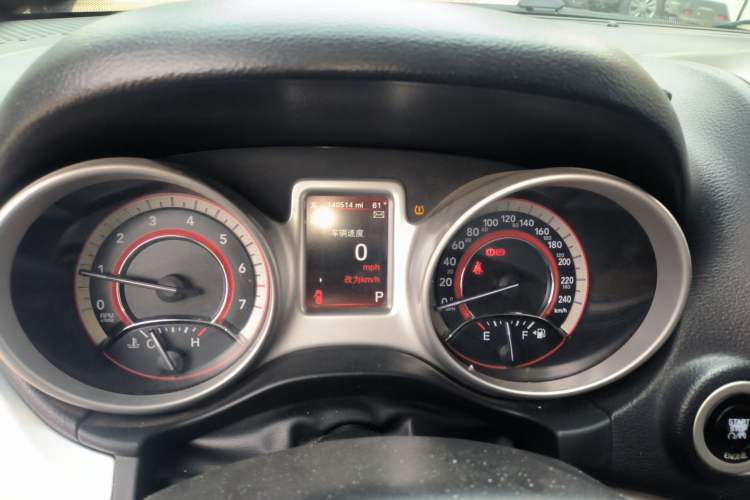 Used Dodge Journey 2013 2.4L Two-Wheel Drive Luxury Version Instrument Cluster