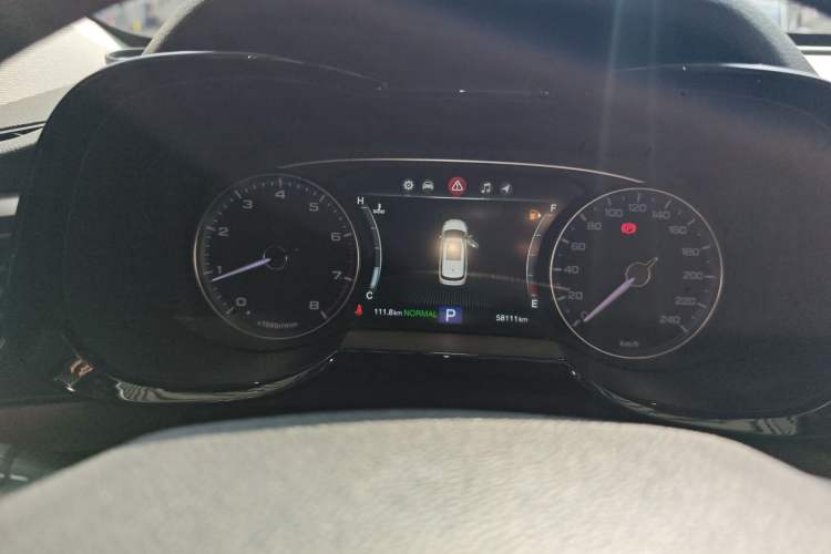 Used GAC Trumpchi GS8 2017 320T Two-Wheel Drive Luxury Smart Connectivity Version (7 Seats)