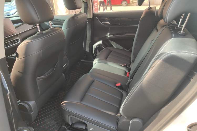 Used BYD Song MAX 2019 1.5T Automatic Smart Connect Prestige 7-Seater China V Standard
