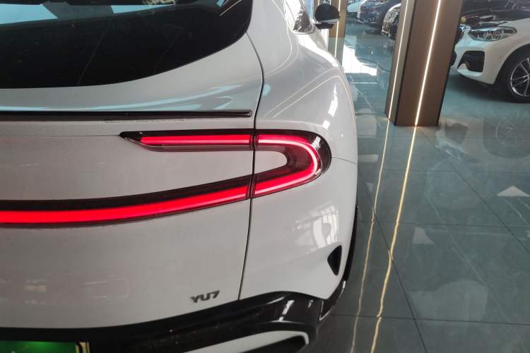Used Xiaomi Auto YU7 2025 Ultra-Long Range Rear-Wheel Drive Version
