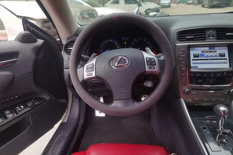Used Lexus IS 2011 250C Steering Wheel