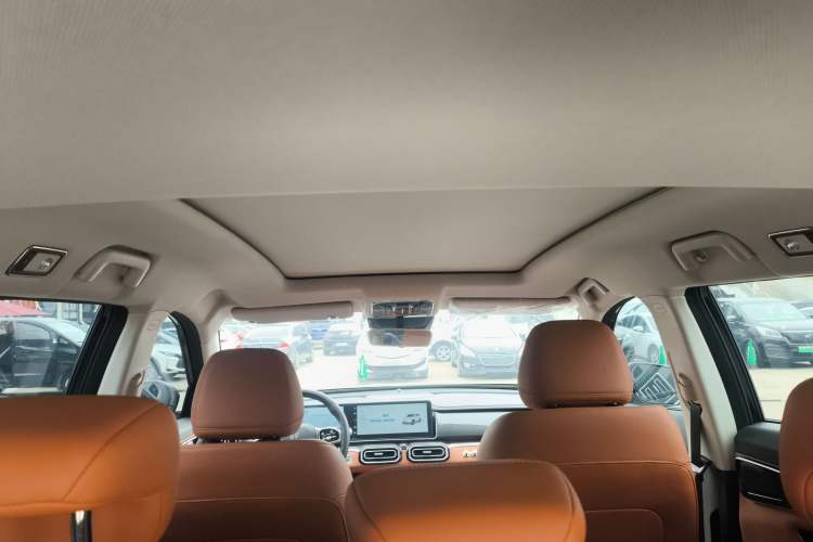 Used JETOUR Shanhai L7 2024 1.5T 120 km MAX+ 5-seater Headliner