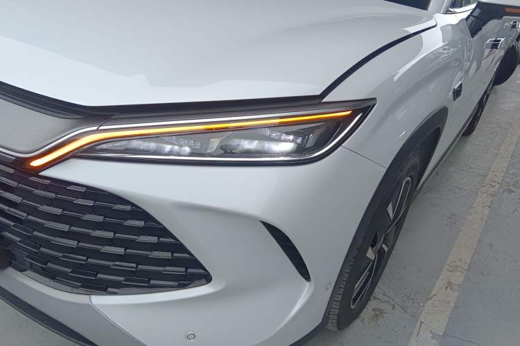 Used BYD Song L DM-i 2025 Intelligent Driving Version 160 km Beyond-Range Type
