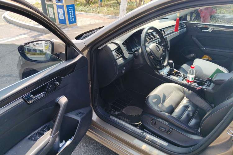 Used Volkswagen Passat 2016 330TSI DSG Prestige Edition
