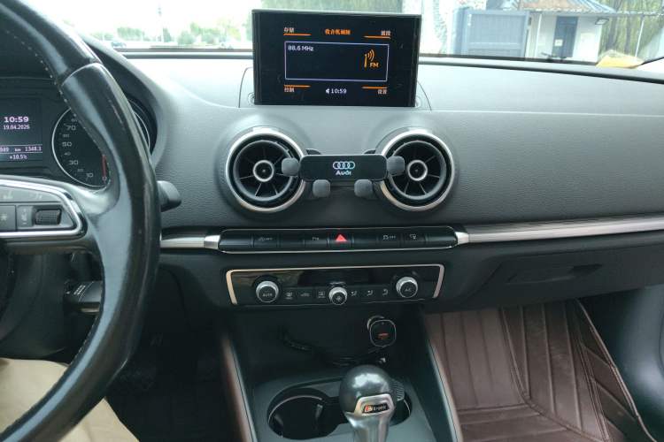 Used Audi A3 2014 Sportback 35 TFSI Automatic Comfort Model
