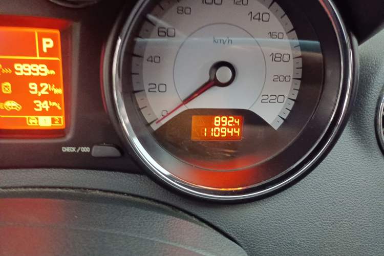 Used Peugeot 408 2011 2.0L Automatic Comfort Edition Odometer Close Up