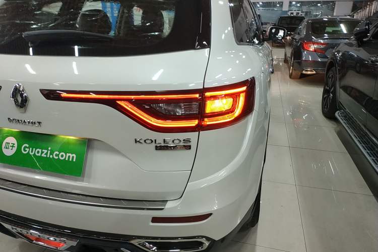 Used Renault Koleos 2017 2.5L Four-Wheel Drive Ultimate Edition
