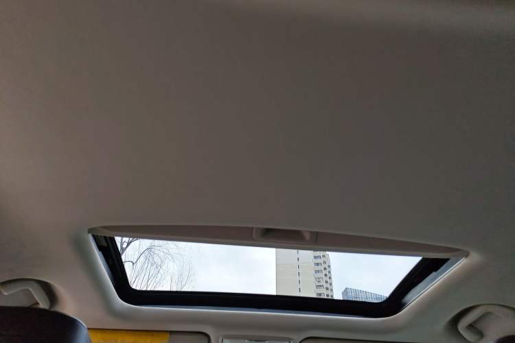 Used Honda Elysion 2016 2.4L Comfort Edition Headliner