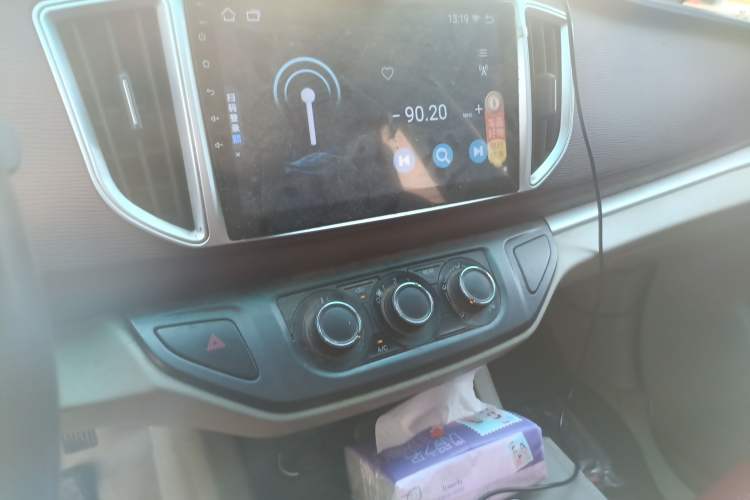 Used FORTHING Lingzhi 2019 M5L 1.6L 7-Seater Base Model China VI Standard