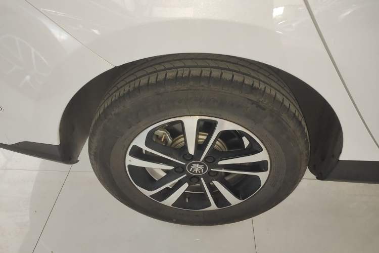 Used BYD Qin PLUS 2025 DM-i Smart Drive 120KM Superior Model