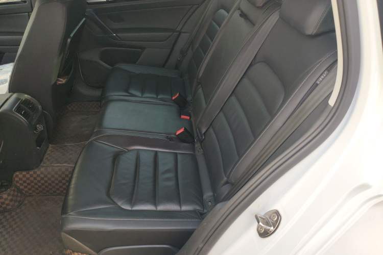 Used Volkswagen Golf 2015 1.4TSI Sportsvan