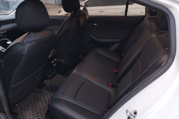 Used Roewe i5 2023 1.5L CVT Luxury Edition
