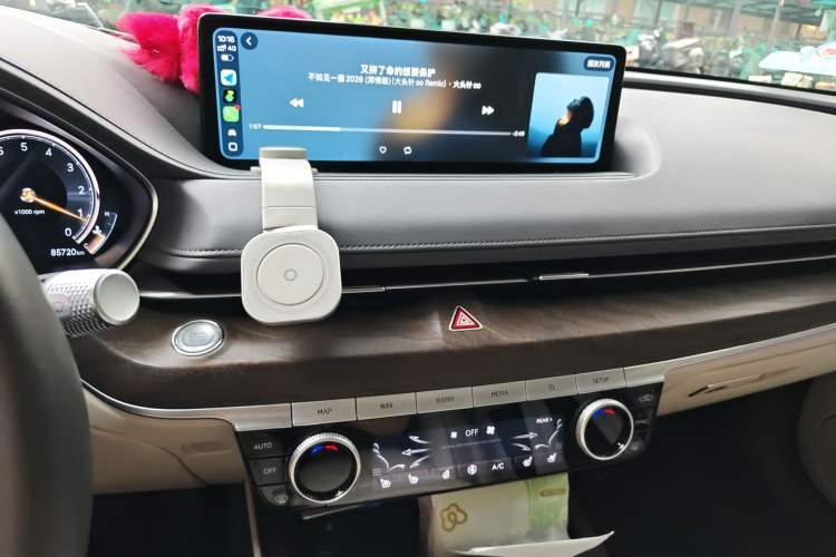 Used Genesis G80 2021 2.5T Rear-Drive Flagship Edition Audio And AC Panel