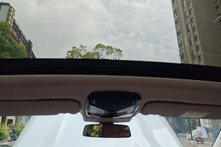 Used BMW iX3 2023 Leading Model Headliner