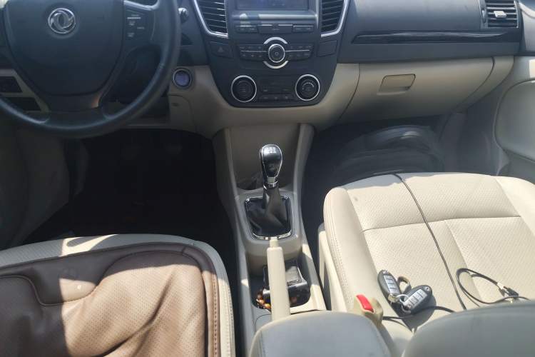 Used Dongfeng Aeolus A60 2016 1.5L Manual Luxury Version
