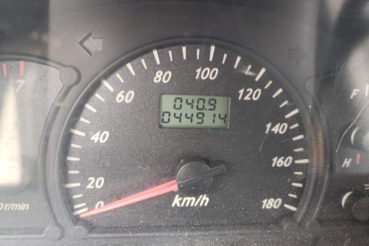 Used BAIC Changhe Freedom 2014 1.0L Hongyun Edition Economy Model DA465QA