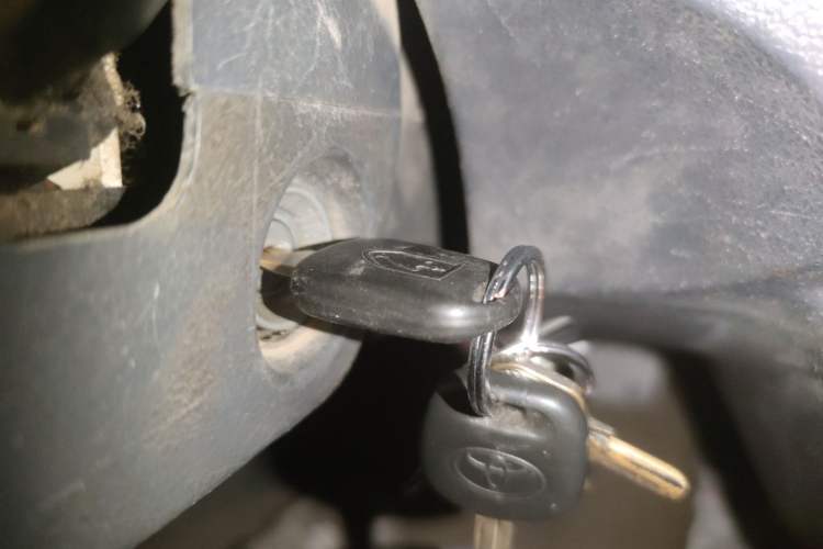 Used Jinbei Hiace X30 2016 1.3L Van Standard Edition DLCG12
