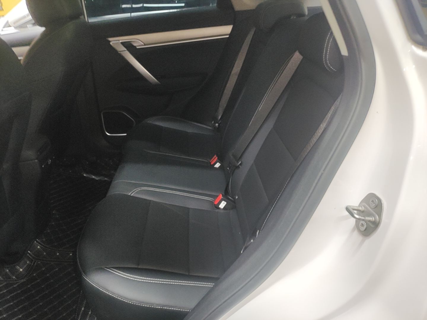 Geely Auto Coolray 2025 1.5L CVT Super Edition — снимка 20