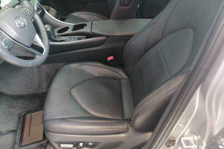 Used Toyota Avalon 2023 2.0L Premium Edition