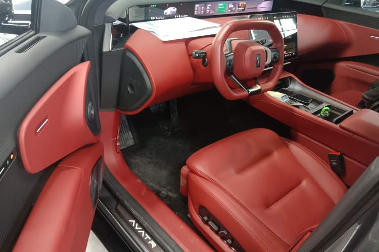 Used Avatr 12 2025 Year Updated Ultra Extended-Range Version
