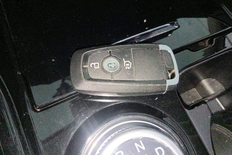 Used Ford Explorer 2020 EcoBoost 285 Four-Wheel Drive Trend Edition 6 Seats Vehicle Key