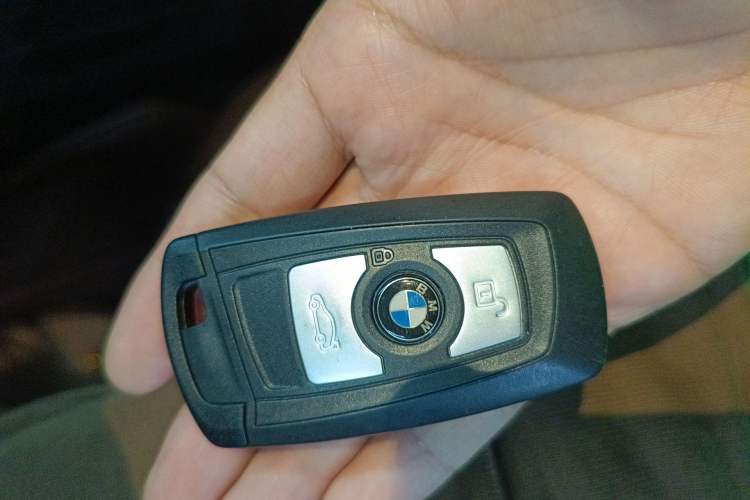 Used BMW 3 Series 2019 320Li Fashion Model
