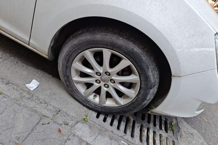 Used Buick GT 2012 XT 1.6L Automatic Fashion Edition