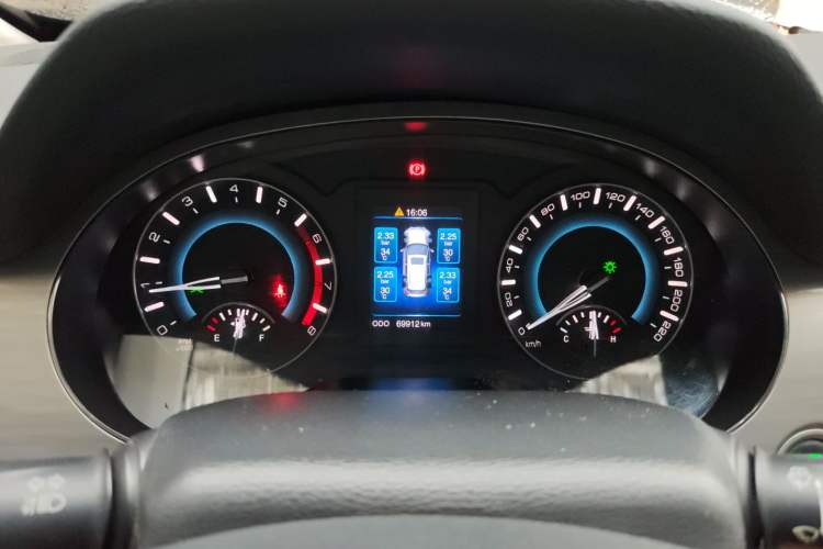 Used Haval H2 2017 Red-Label 1.5T Manual 4x4 Luxury Model