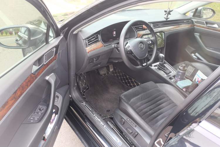 Used Volkswagen Magotan 2018 380TSI DSG Prestige Model Driver Seat