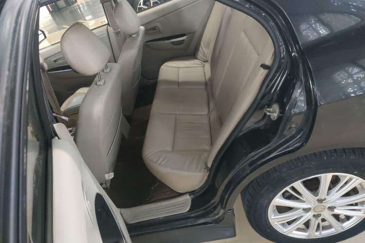Used Soueast V3 Lingyue 2014 1.5L Manual Happiness Edition Left Rear Seat