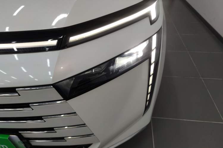 Used GAC Trumpchi E8 New Energy 2024 150km MAX