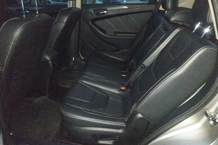 Used Dongfeng Fengon 580 2017 1.5T CVT Comfort Model