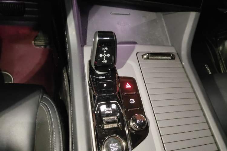 Used Lynk & Co 09 EM-P 2021 2.0T PHEV Halo Six-Seater