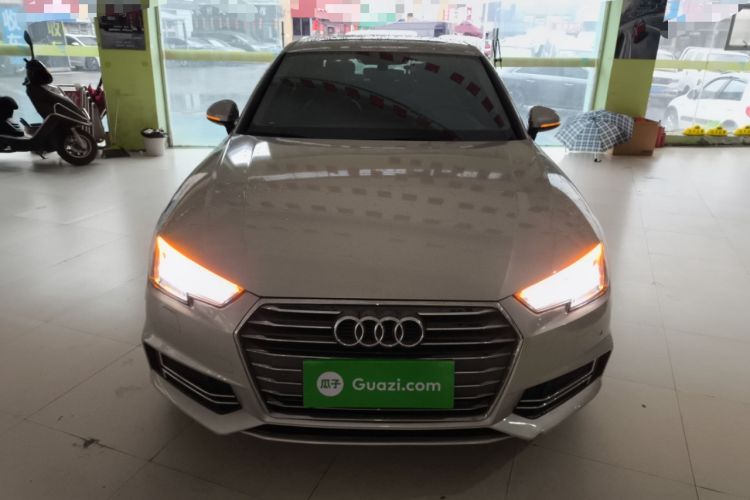 Used Audi A4L 2018 30th Anniversary Edition 40 TFSI Fashion Model