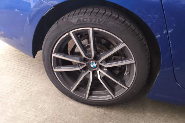 Used BMW 3 Series 2020 325Li M Sport Package Right Rear Wheel Hub