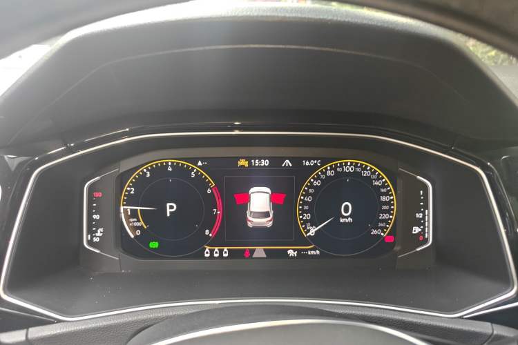 Used Volkswagen T-ROC 2022 280TSI DSG Two-Wheel Drive Comfort PLUS