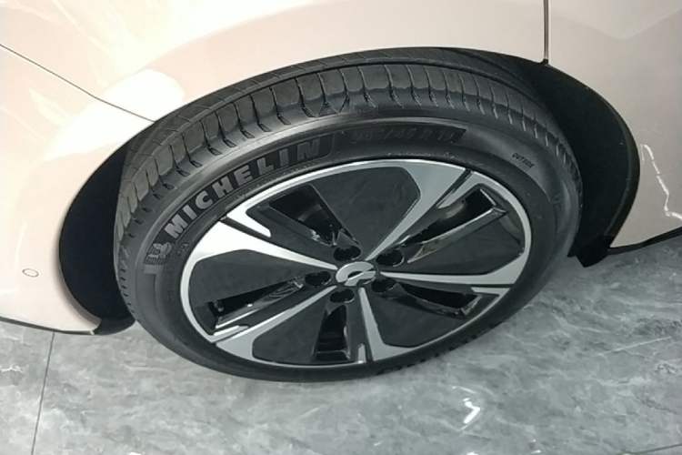 Used Nio ET5 2025 75 kWh
