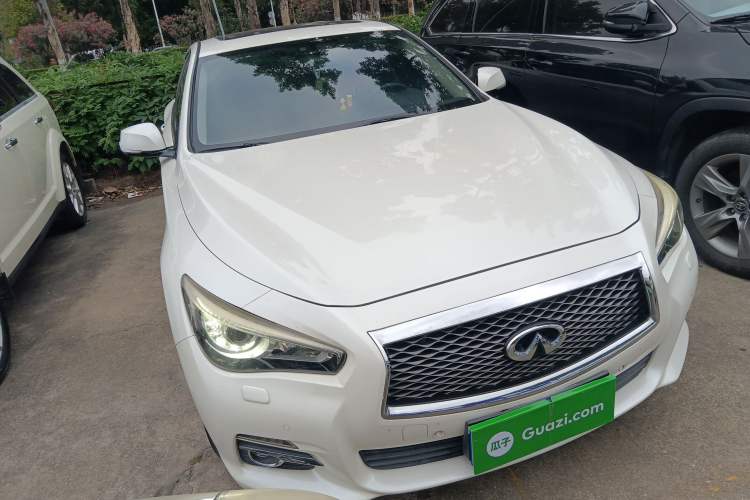 Used Infiniti Q50L 2016 2.0T Ambition Edition Exterior 1