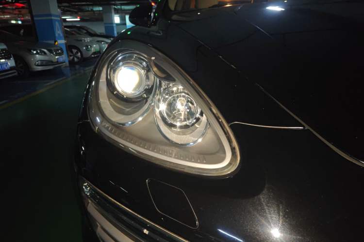 Used Porsche Cayenne 2014 Cayenne Platinum Edition 3.0T