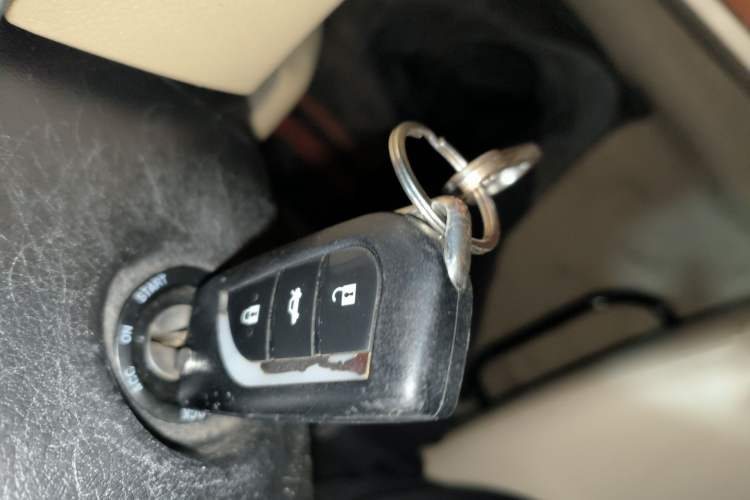 Used Buick Excelle 2011 1.6 LE-MT Vehicle Key