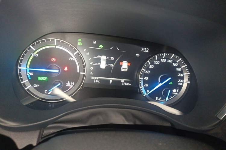 Used Toyota Highlander 2022 Dual-Engine 2.5L Four-Wheel Drive Prestige Version 7 Seats