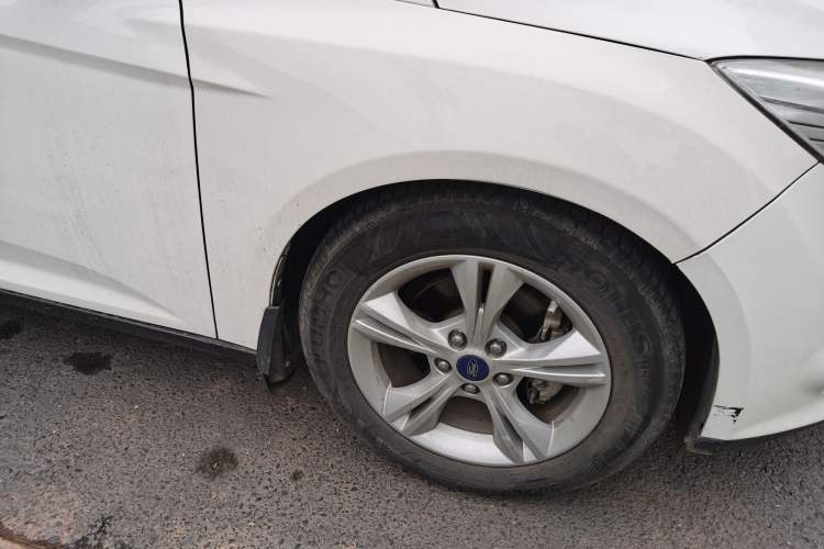 Used Ford Focus 2012 Hatchback 1.6L Automatic Fashion Edition