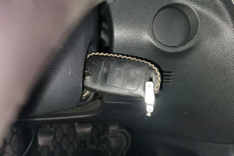 Used CHANGAN CS75 2014 2.0L Manual Luxury Version China V Standard