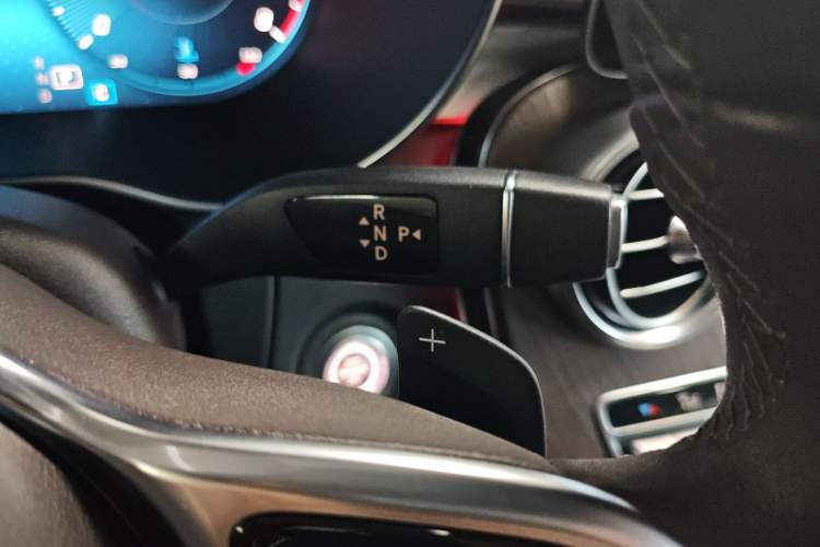 Used Mercedes-Benz GLC 2020 Facelift GLC 300 L 4MATIC Dynamic Edition
