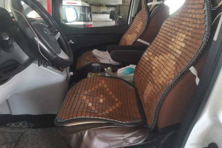 Used JAC Refine M3 2019 IKEA Edition 1.8L Luxury Smart Model
