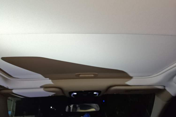 Used Toyota Camry 2024 Dual-Motor 2.0 HE Elite Edition
