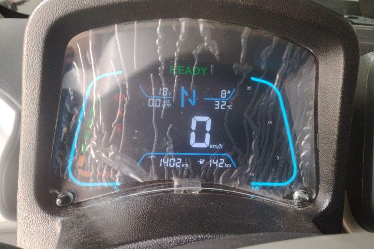 Used JMEV Xiao Qilin 2022 Heart-Pounding Edition