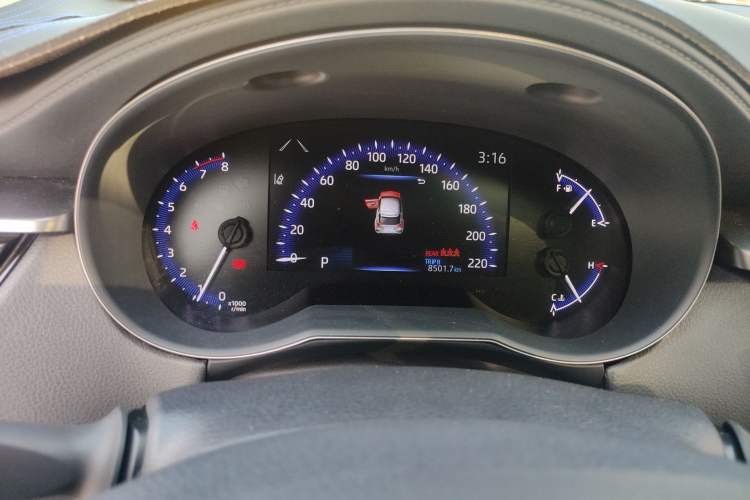 Used Toyota IZOA 2023 2.0L Yixing Version
