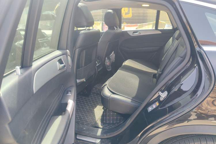 Used Mercedes-Benz GLE Coupe 2015 GLE 320 4MATIC Coupe SUV