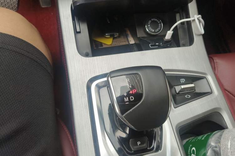 Used JETOUR X70 PLUS 2021 Facelift 1.5T DCT ShanPRO 7-Seater Gear Lever